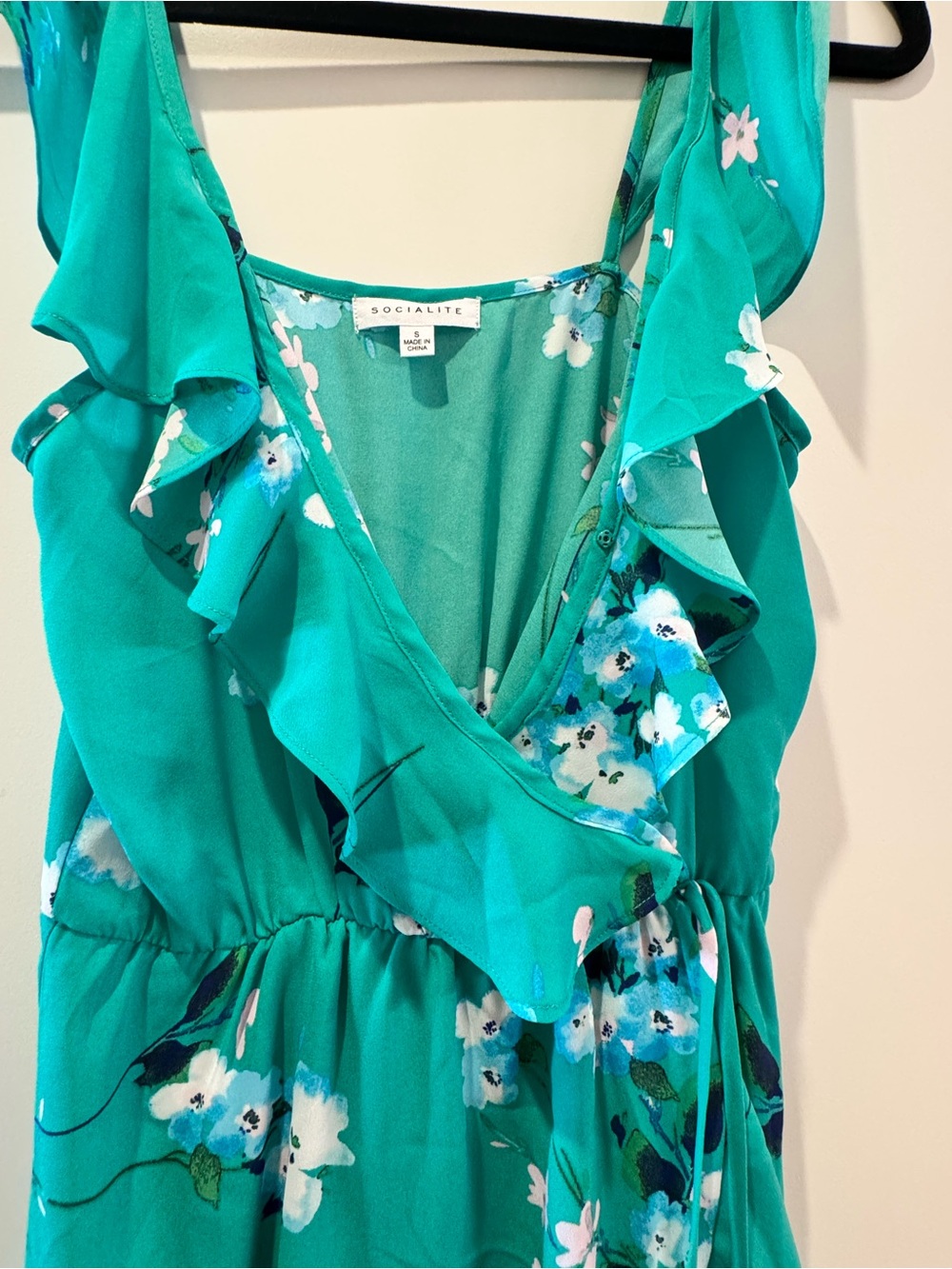 Green Floral Ruffle Wrap Dress by Socialite - Picture 2 of 6